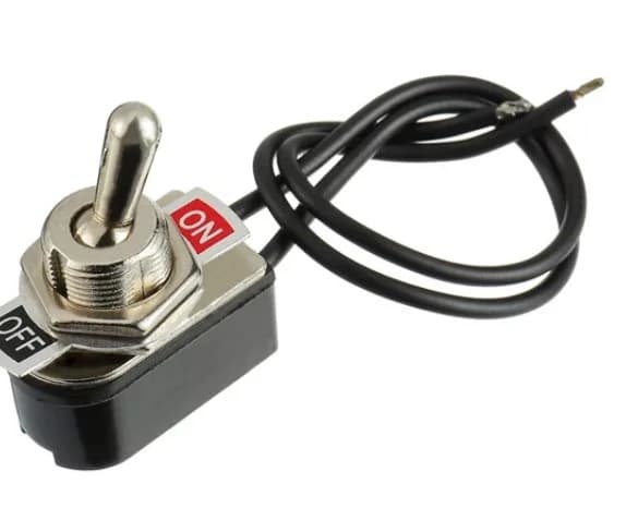 Imagen de Interruptor de Palanca 2 Patas On Off con cables de 6 amperios EC-1540